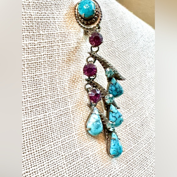 Vintage clip on rhinestone dangle earrings turquoise and purple rhinestones - Picture 5 of 9